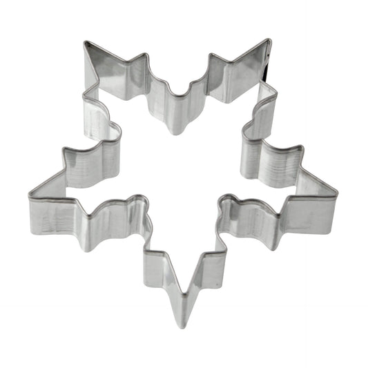 Taglia biscotti a forma di fiocco di neve, in banda stagnata. Dim. 7,5x7,5x2 cm.