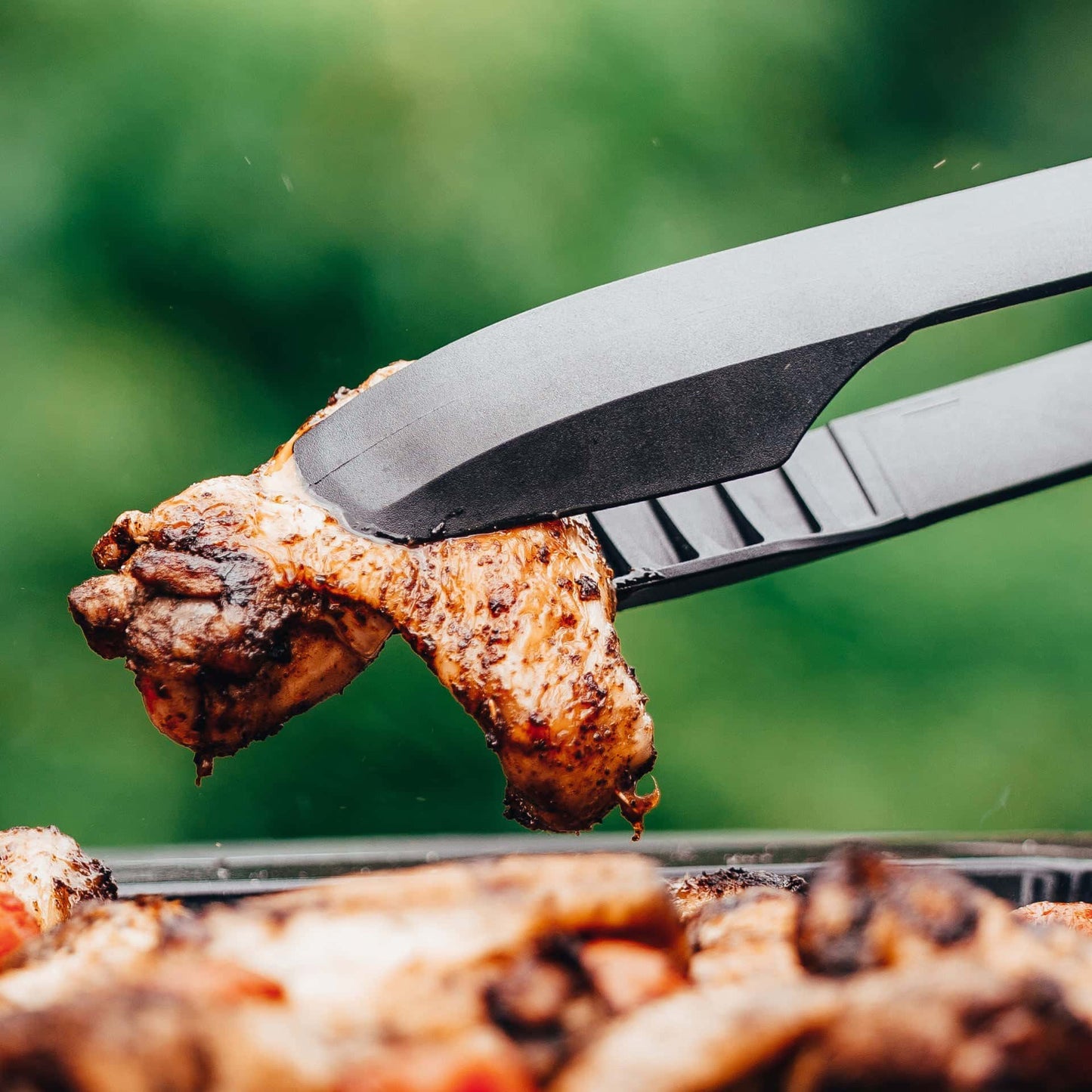 Pinza in nylon per barbecue