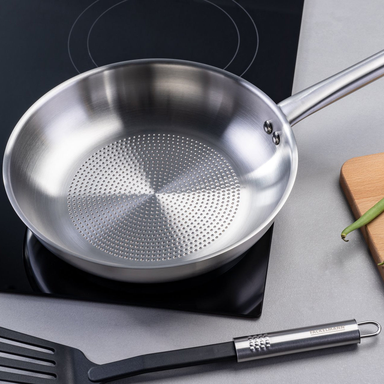 ETRO Professional Padella non Patinata, Acciaio Inox, con Finitura ETRO Professional Padella non Patinata, Acciaio Inox, con Finitura