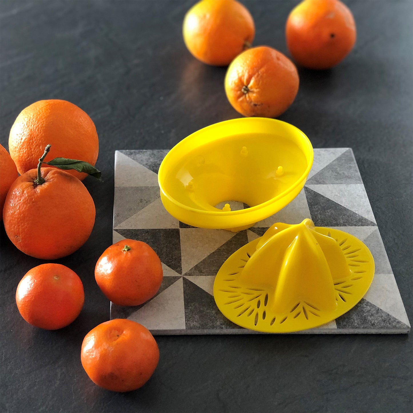 Spremiagrumi da bicchiere