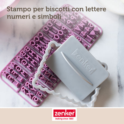 Tagliabiscotti con lettere