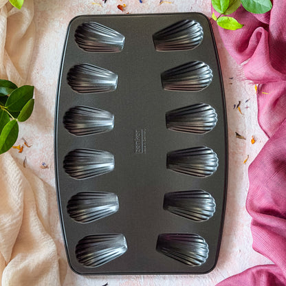 Teglia da forno per 12 Madeleine