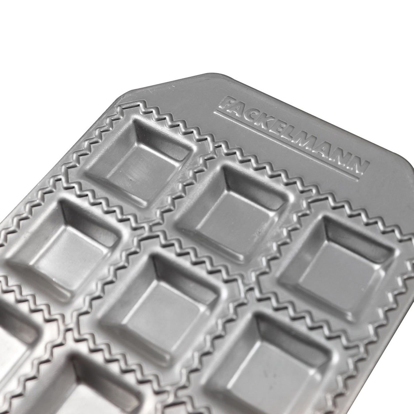 Stampo per ravioli quadrati 24 impronte, Fackelmann